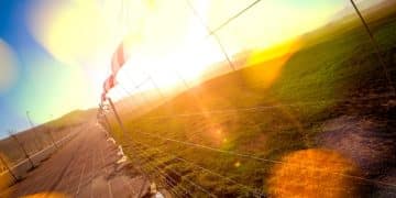 Renewable Energy Investments: Is 15% Solar Stock Growth by Q2 2025 Achievable? - Cover Image